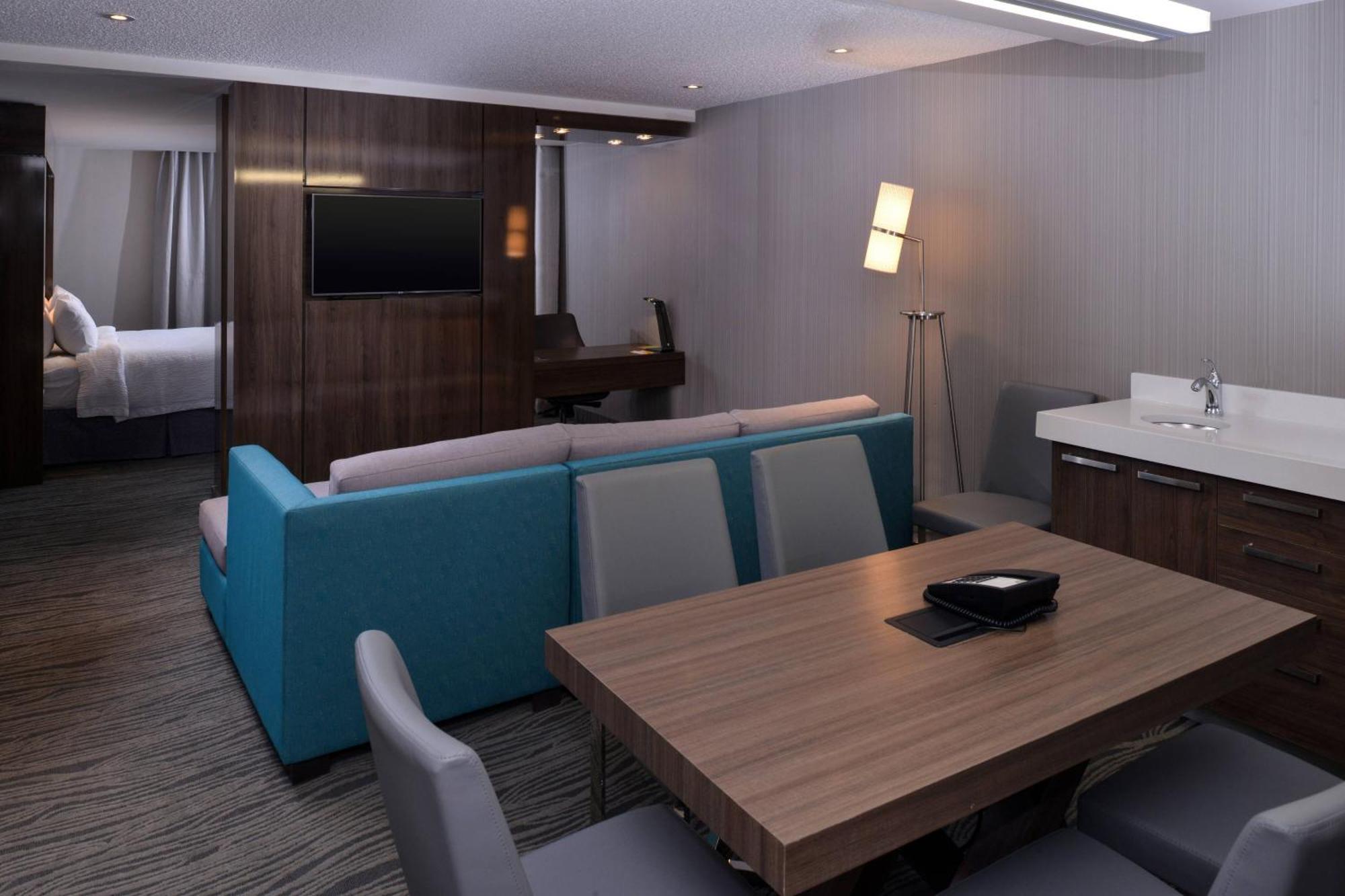 Courtyard By Marriott Saskatoon Airport Exterior foto